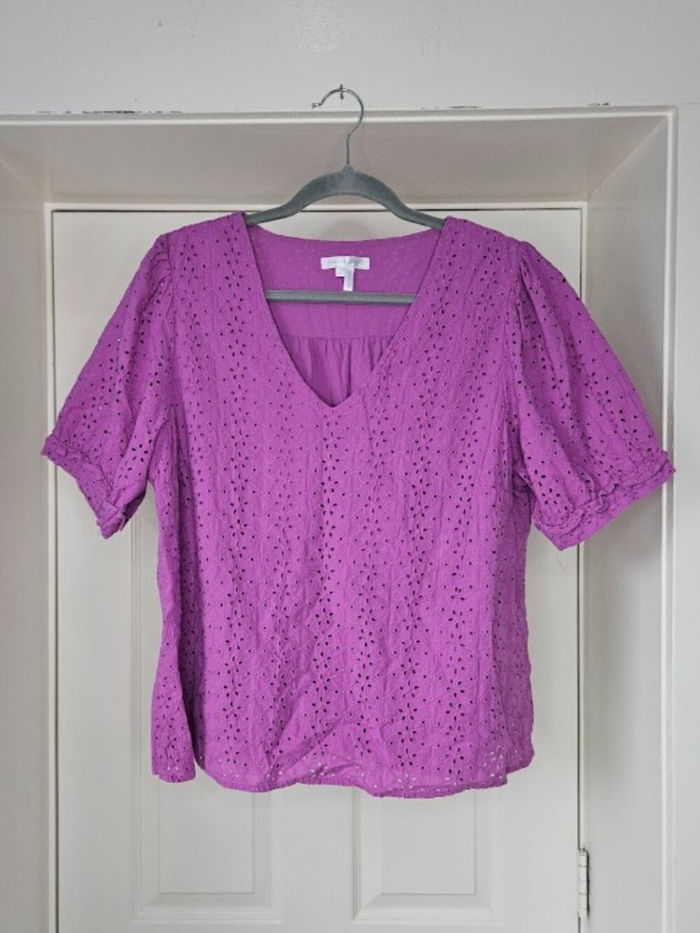 Draper James Purple Eyelet Floral Puff Short Sleeve Blouse Shirt Top Cottagecore